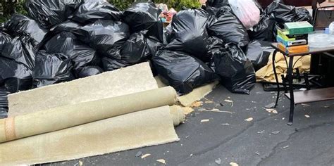Commercial Junk Removal Services in Beaverton, Oregon.